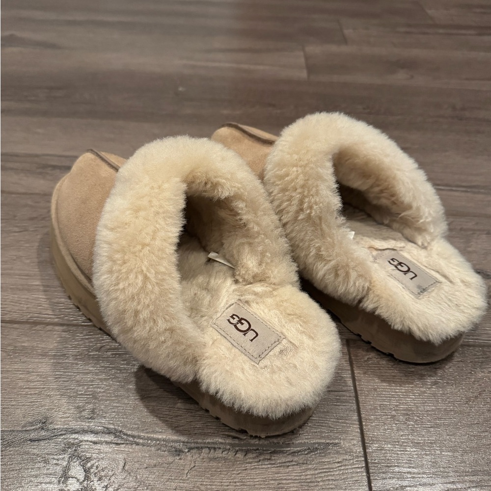 UGG Women's Tan Sheepskin Slippers